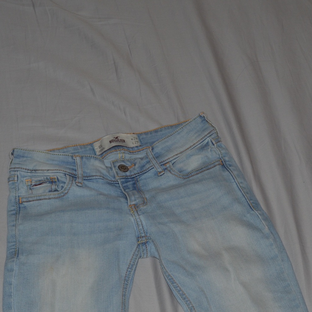 Light wash hollister jeans